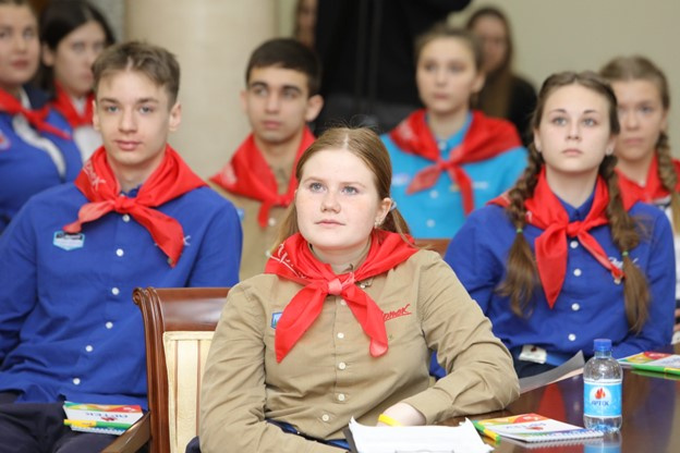 СМЕНА "РАЗГОВОРЫ О ВАЖНОМ" В МДЦ "АРТЕК"